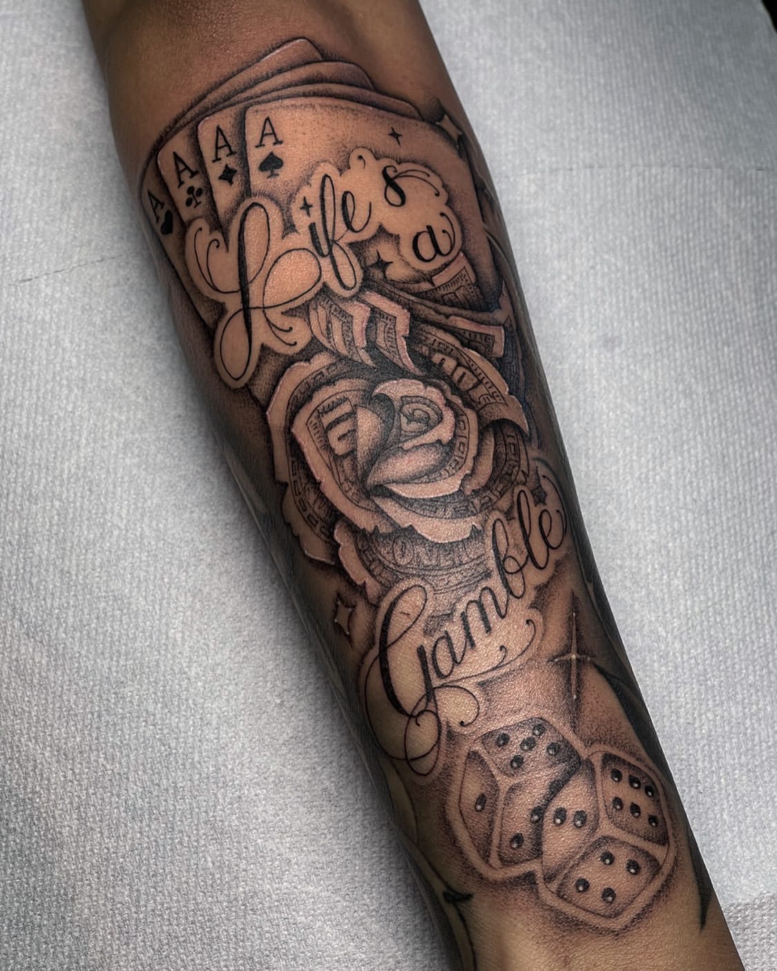 28 Dice Tattoo Ideas: From Lucky Rolls to Hearts, Flames, and Minimalist Designs