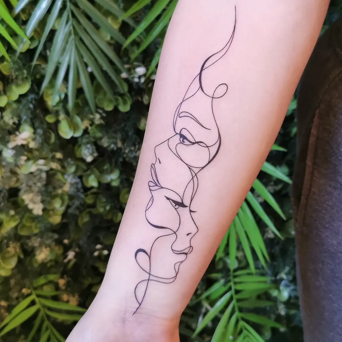 28 Gemini Tattoo Ideas: Creative Designs Inspired by the Twins
