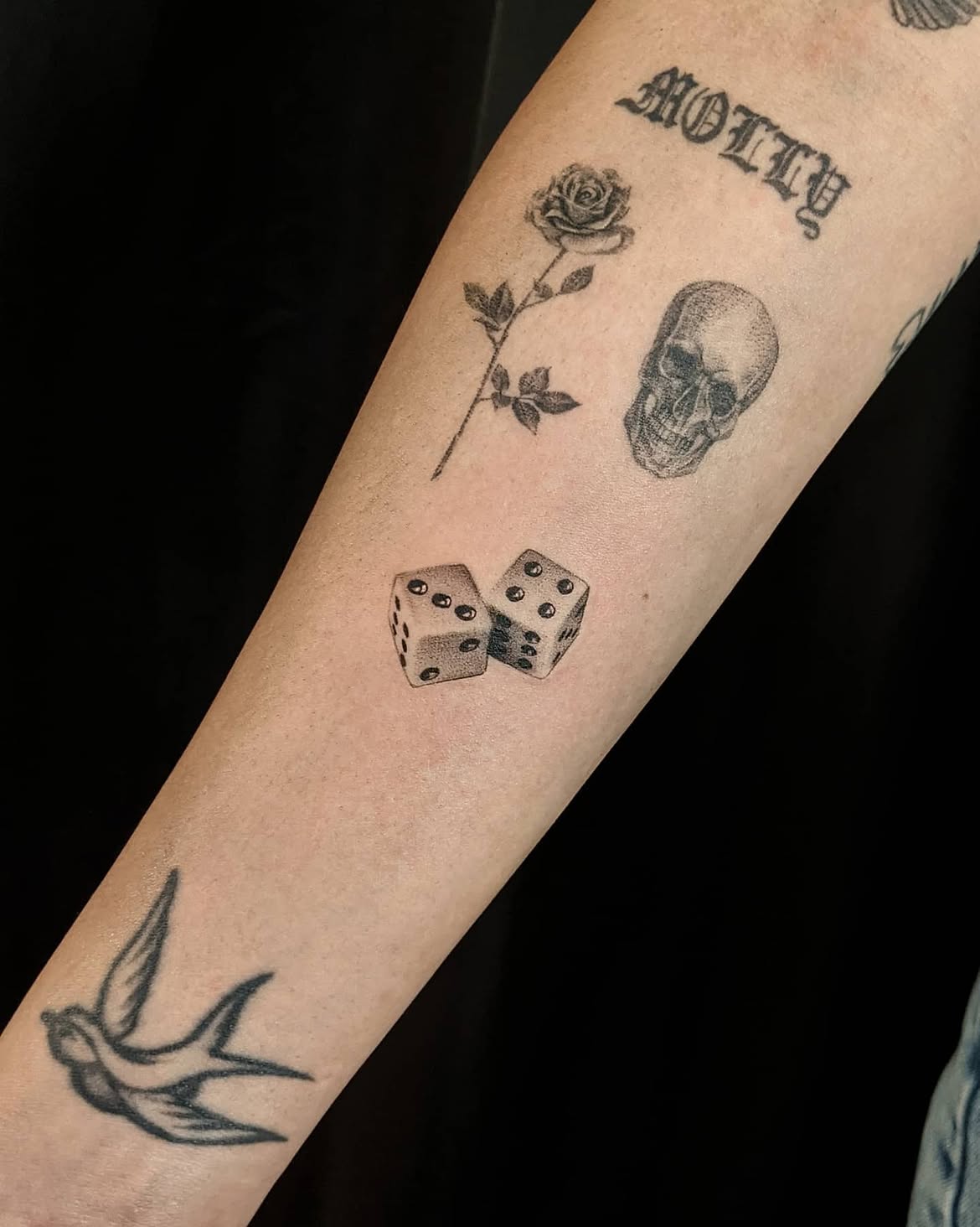 28 Dice Tattoo Ideas: From Lucky Rolls to Hearts, Flames, and Minimalist Designs