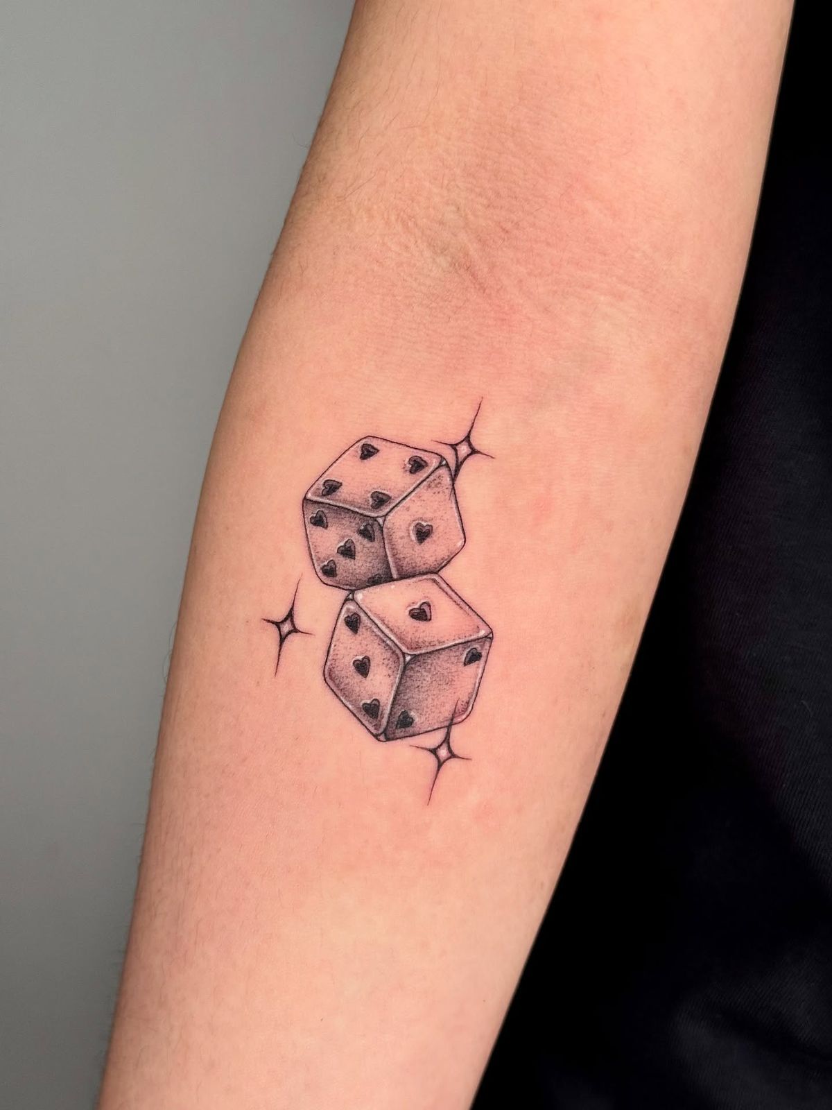 28 Dice Tattoo Ideas: From Lucky Rolls to Hearts, Flames, and Minimalist Designs