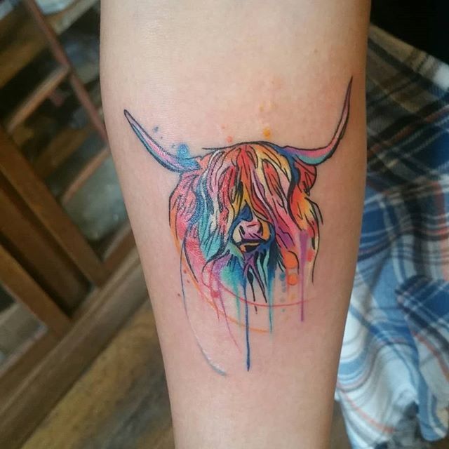 27 Highland Cow Tattoo Ideas: Charming Designs From Minimalist to Colorful