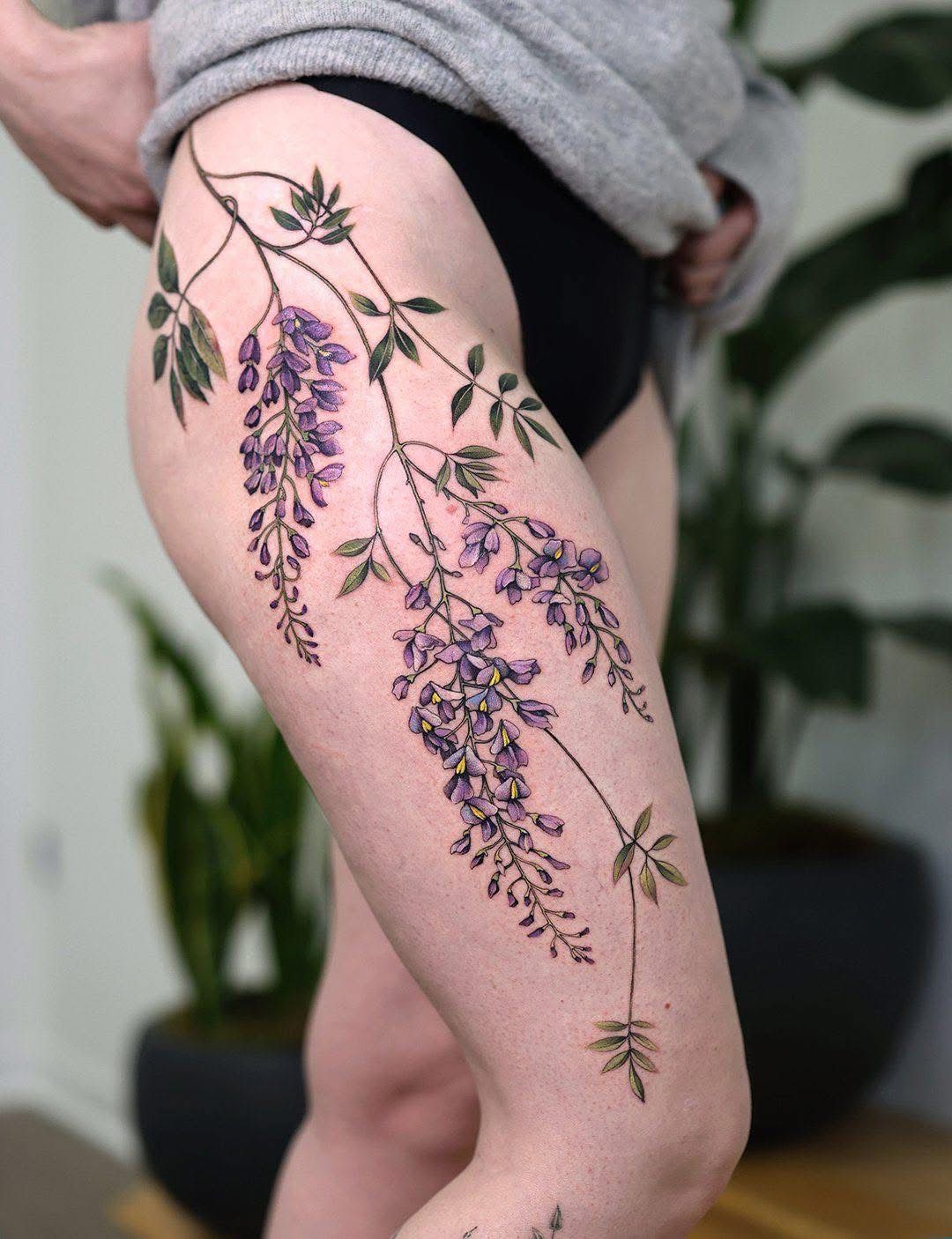 30 Beautiful Wisteria Tattoo Ideas That Capture the Romance of Nature