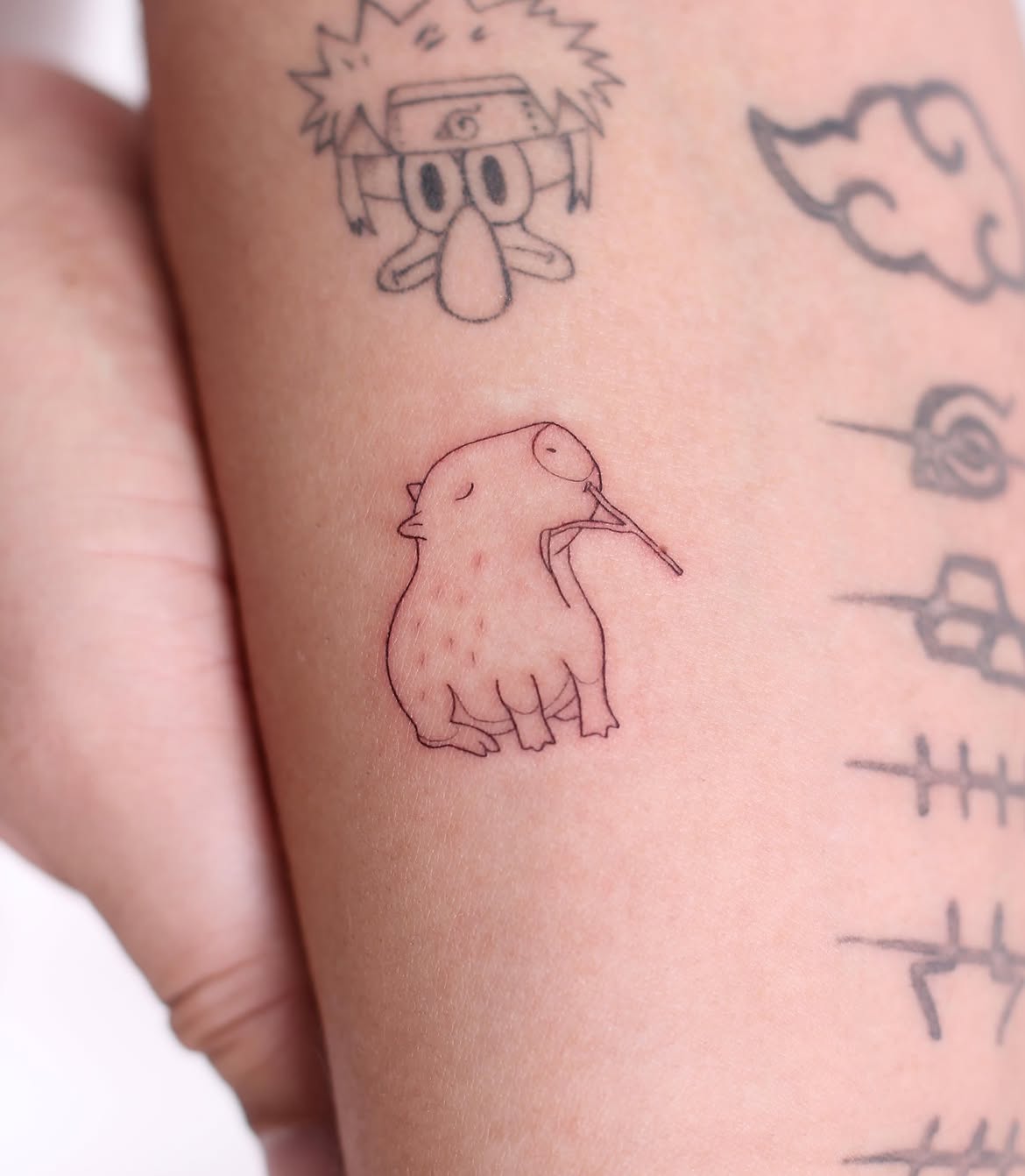 28 Cute Capybara Tattoo Ideas: Minimalist, Realistic, and Funny Designs