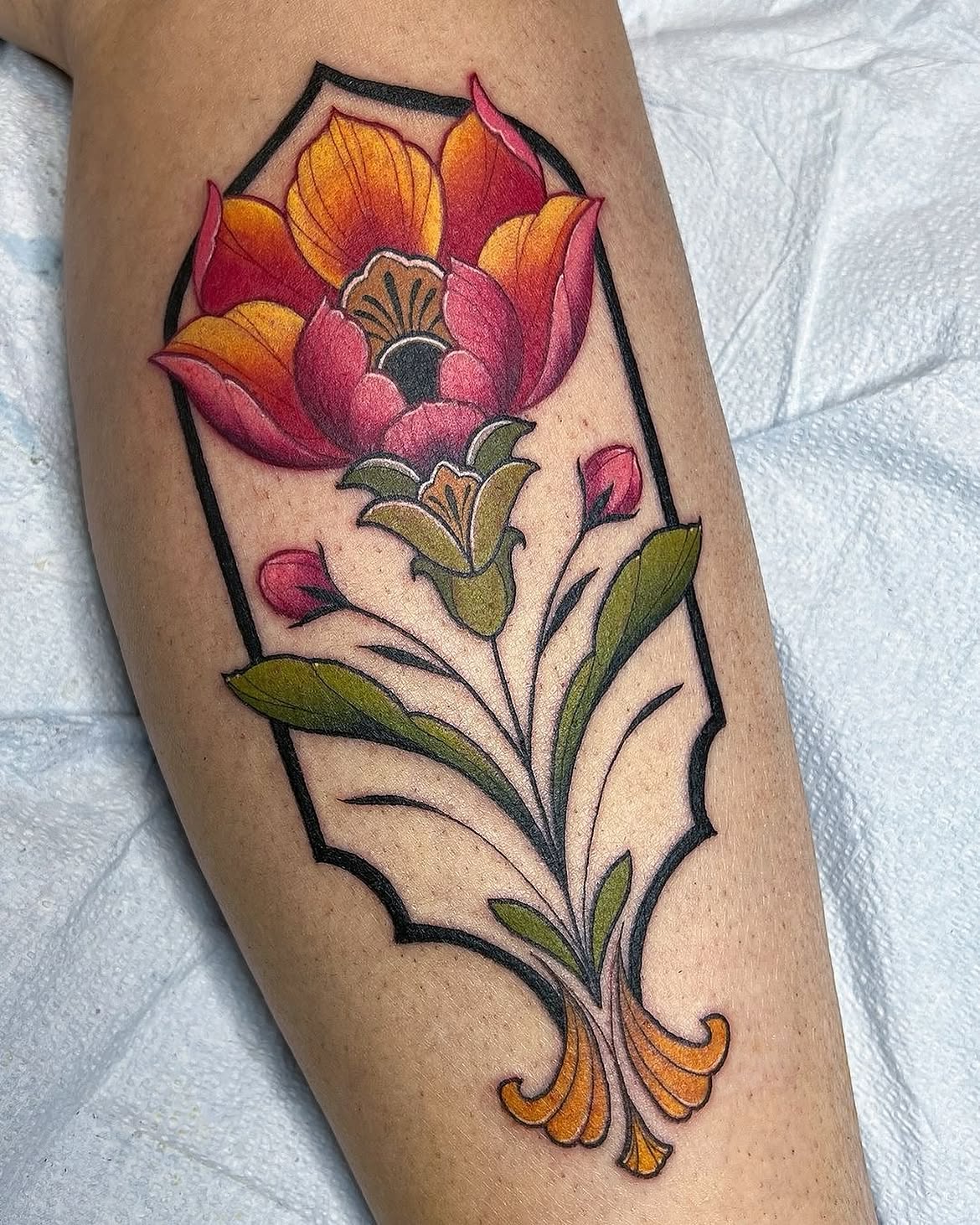 29 Art Nouveau Tattoo Ideas: Floral Lines, Decorative Frames, and Timeless Ornament