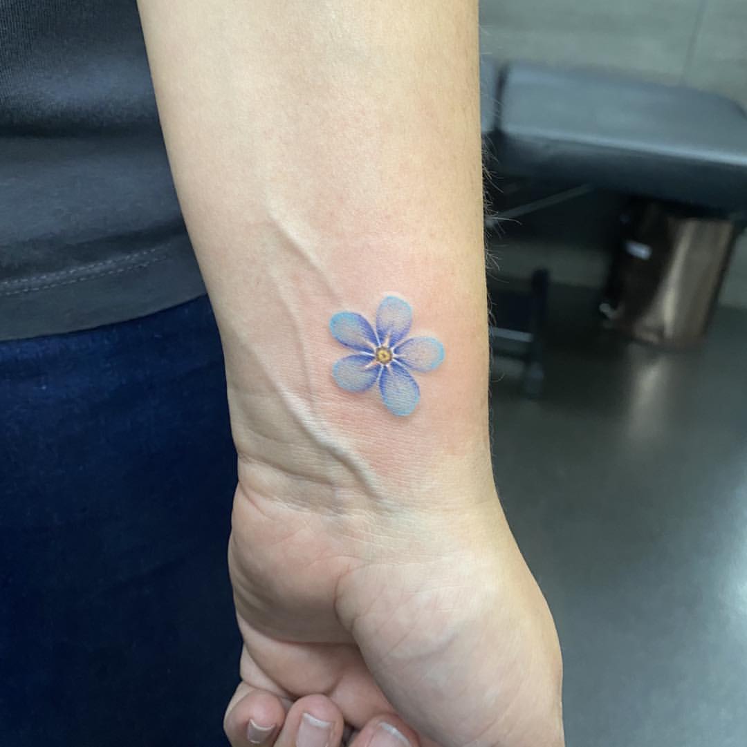 28 Forget Me Not Tattoo Ideas: Delicate Floral Designs with Timeless Meaning