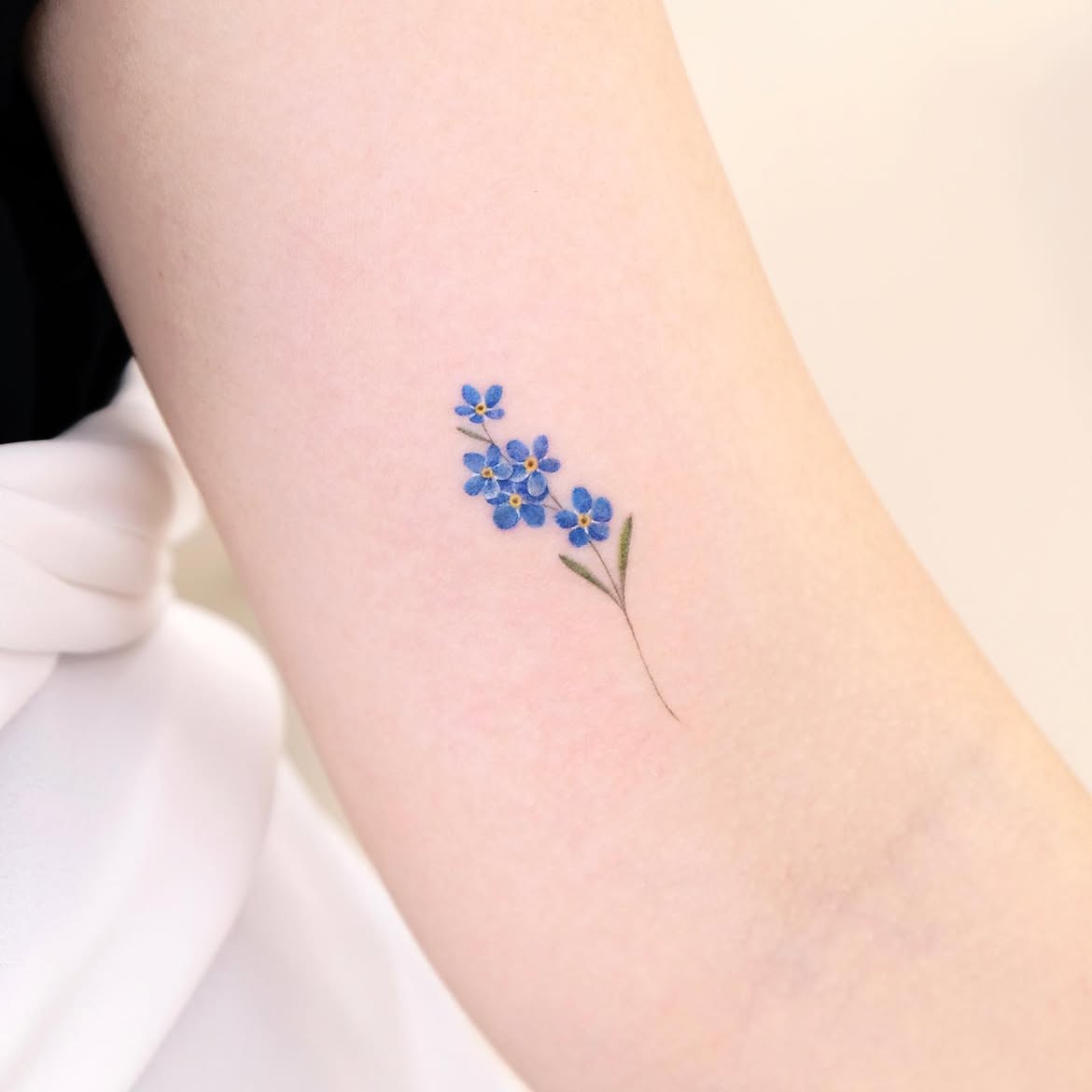 28 Forget Me Not Tattoo Ideas: Delicate Floral Designs with Timeless Meaning