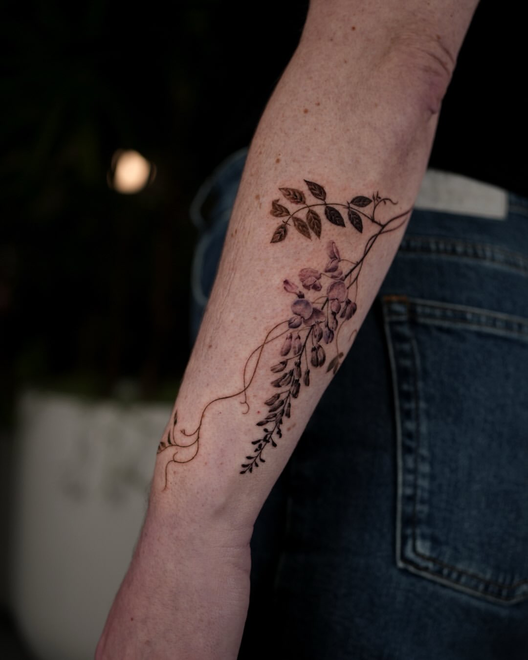30 Beautiful Wisteria Tattoo Ideas That Capture the Romance of Nature