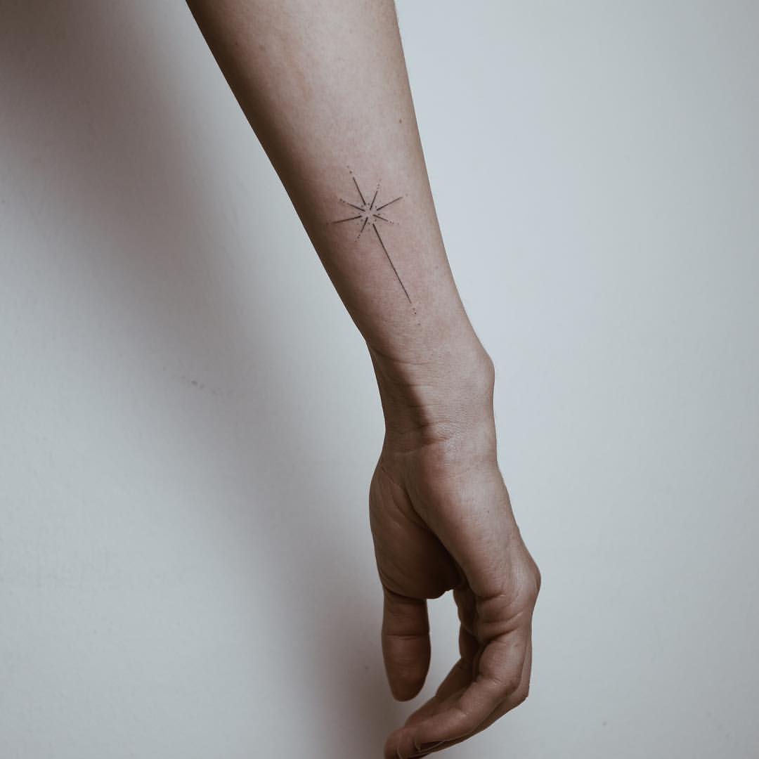 27 Shooting Star Tattoo Ideas: Delicate Designs That Capture Movement, Hope, and Wonder
