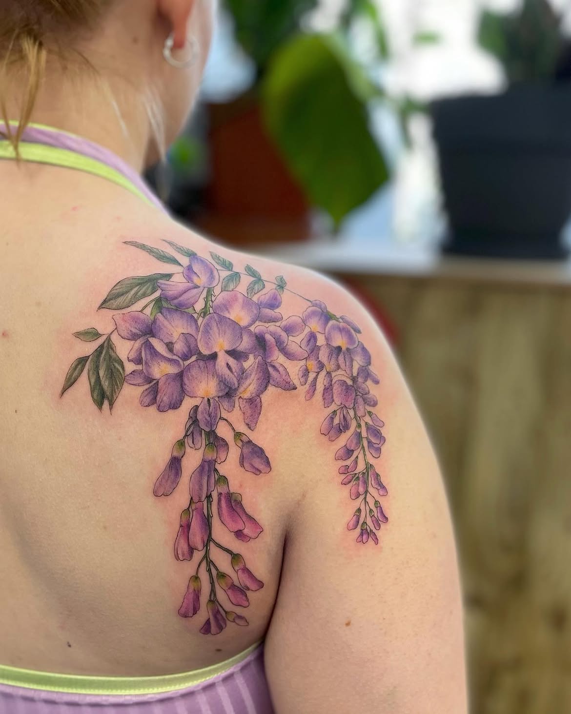 30 Beautiful Wisteria Tattoo Ideas That Capture the Romance of Nature