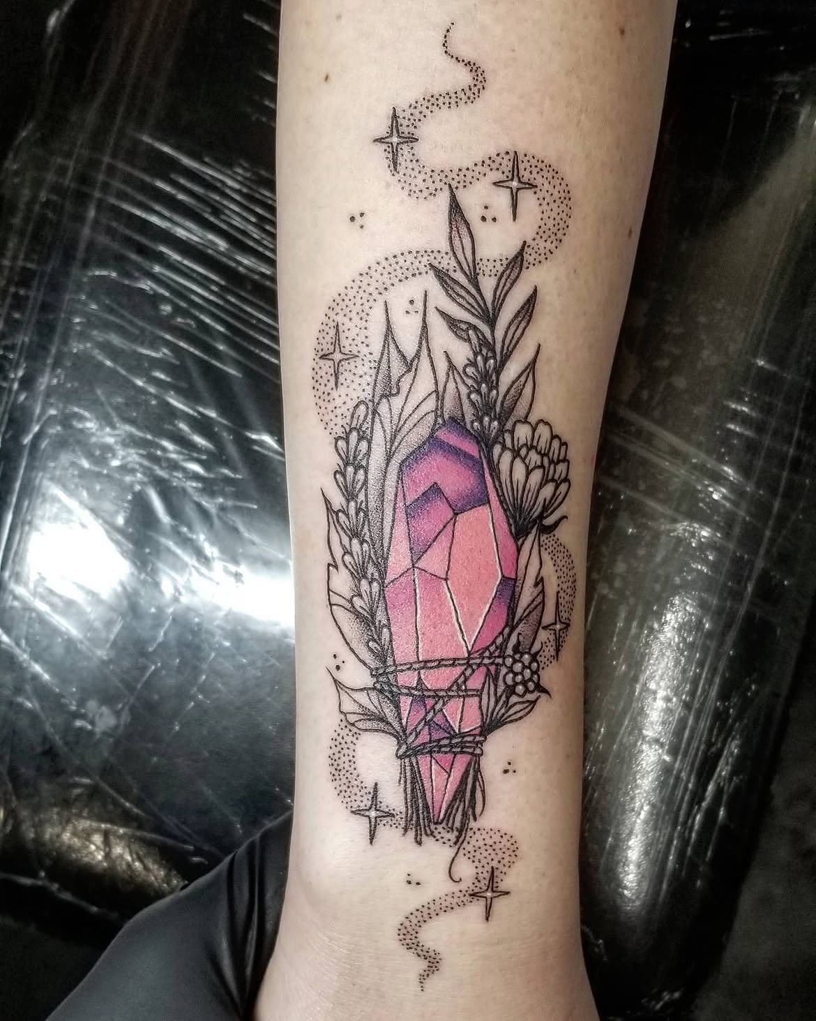 25 Crystal Tattoo Ideas: From Delicate Gemstones to Colorful Botanical Designs