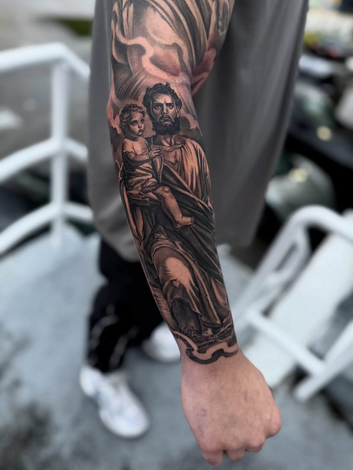 27 Saint Christopher Tattoo Ideas: From Fine Line Protection Symbols to Dramatic Religious Sleeves