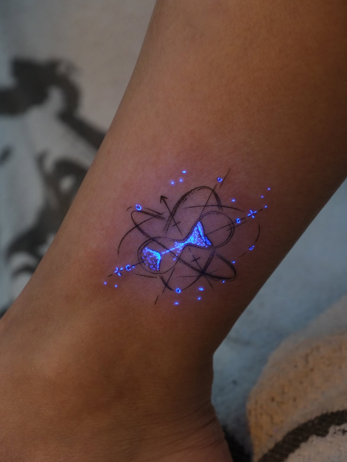 30 Glow in the Dark Tattoo Ideas: Neon Ink Designs That Come Alive Under UV Light