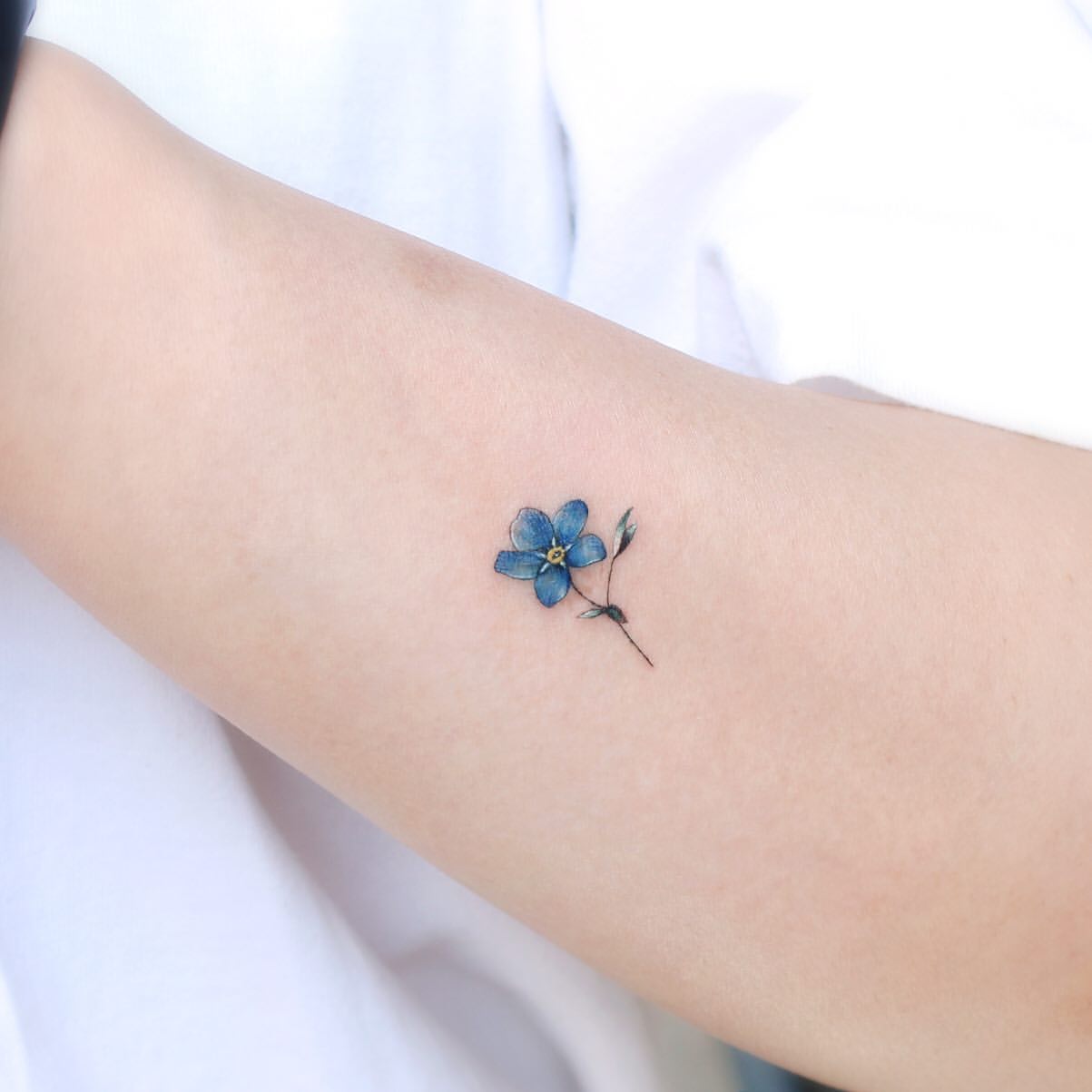 28 Forget Me Not Tattoo Ideas: Delicate Floral Designs with Timeless Meaning