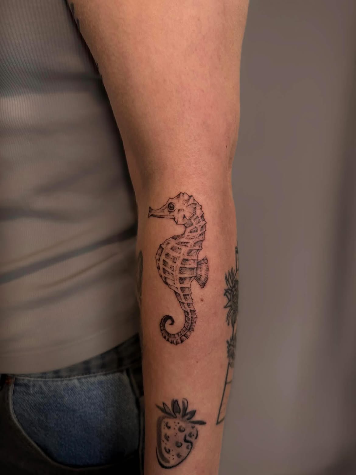 31 Seahorse Tattoo Ideas: Beautiful Designs That Capture the Magic of the Ocean