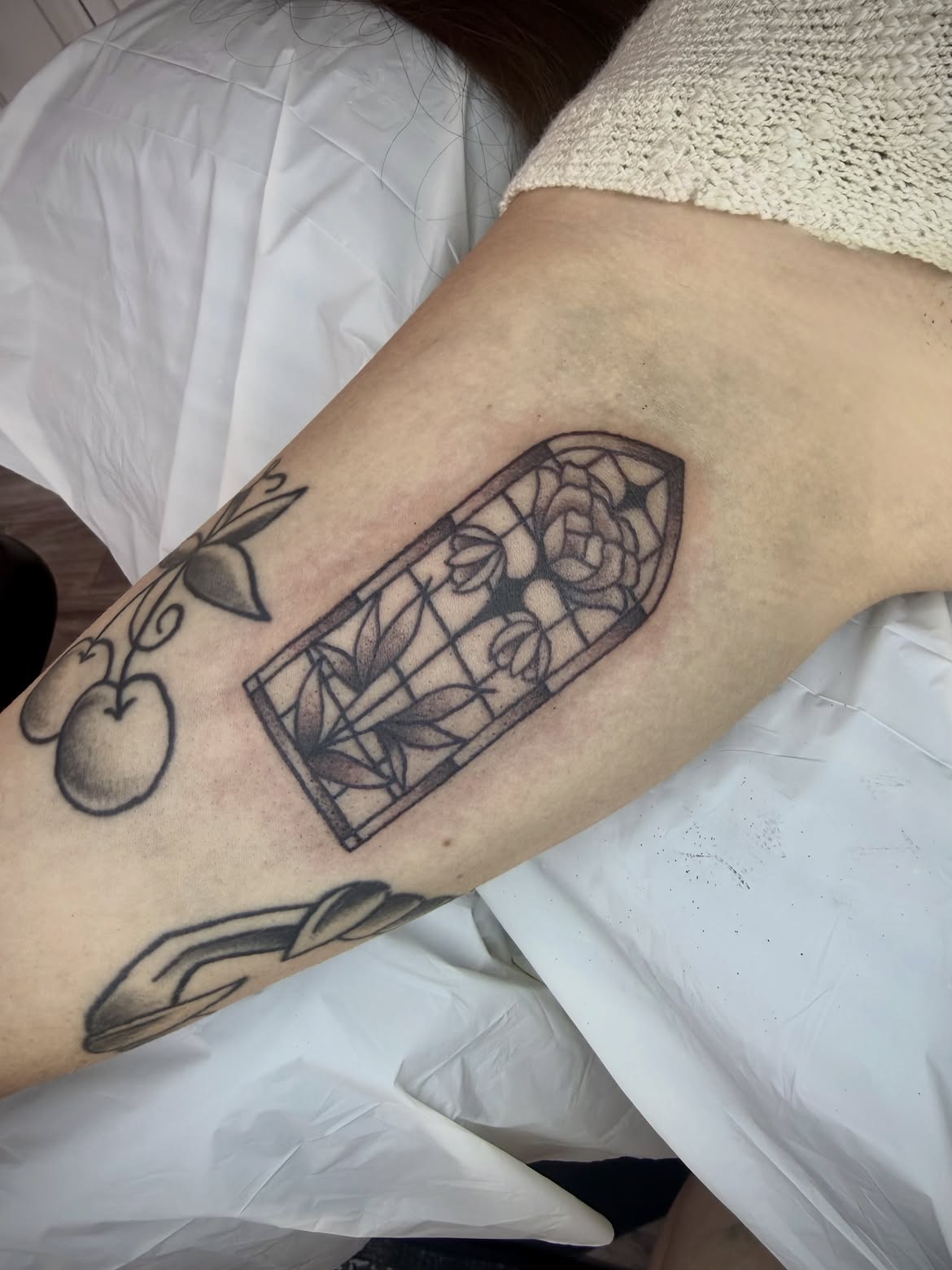 28 Stained Glass Tattoo Ideas: Color, Gothic Detail, and Timeless Designs