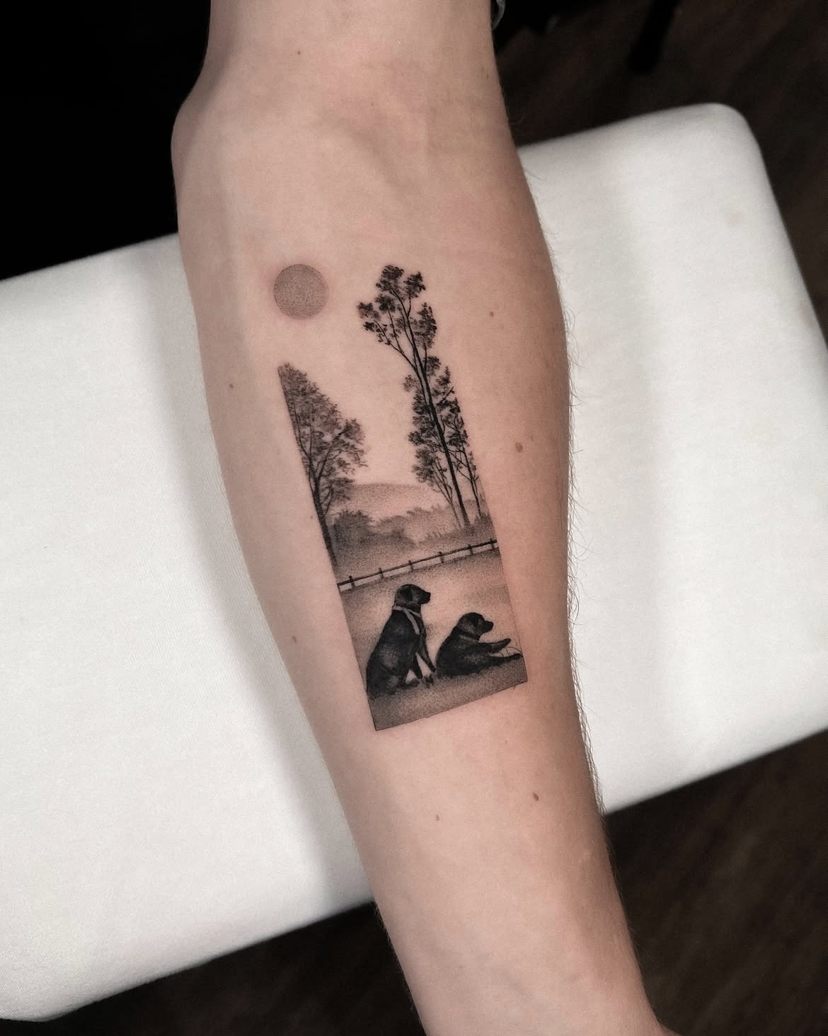29 Micro Realism Tattoo Ideas: Tiny Details With a Big Visual Impact