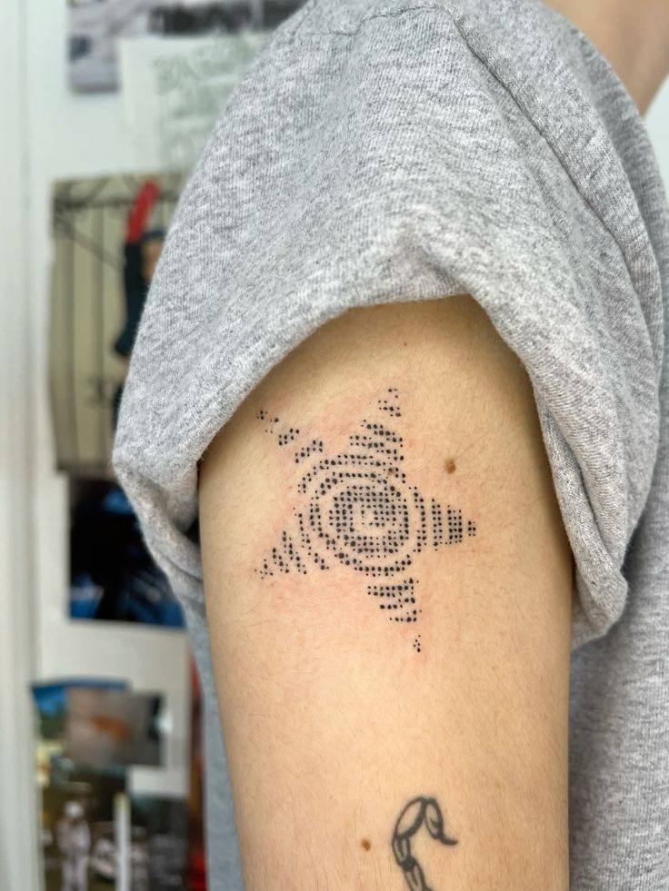 27 Dotwork Tattoo Ideas: From Delicate Stippling to Bold Geometric Mandalas