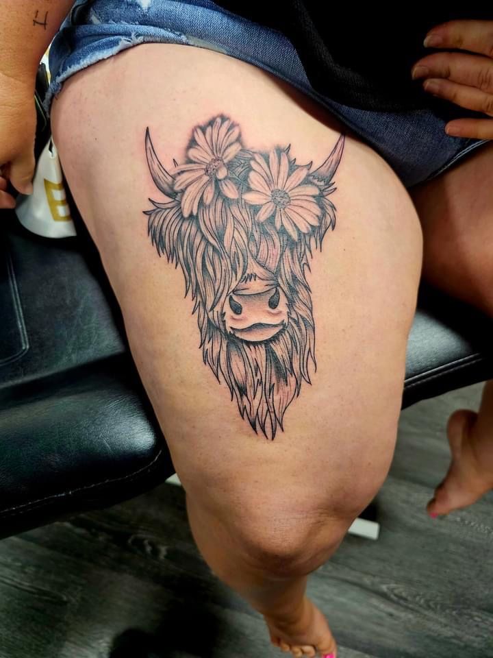 27 Highland Cow Tattoo Ideas: Charming Designs From Minimalist to Colorful